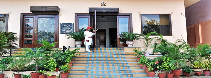 1230/Hotel Glitz - Jaipur 02.jpg